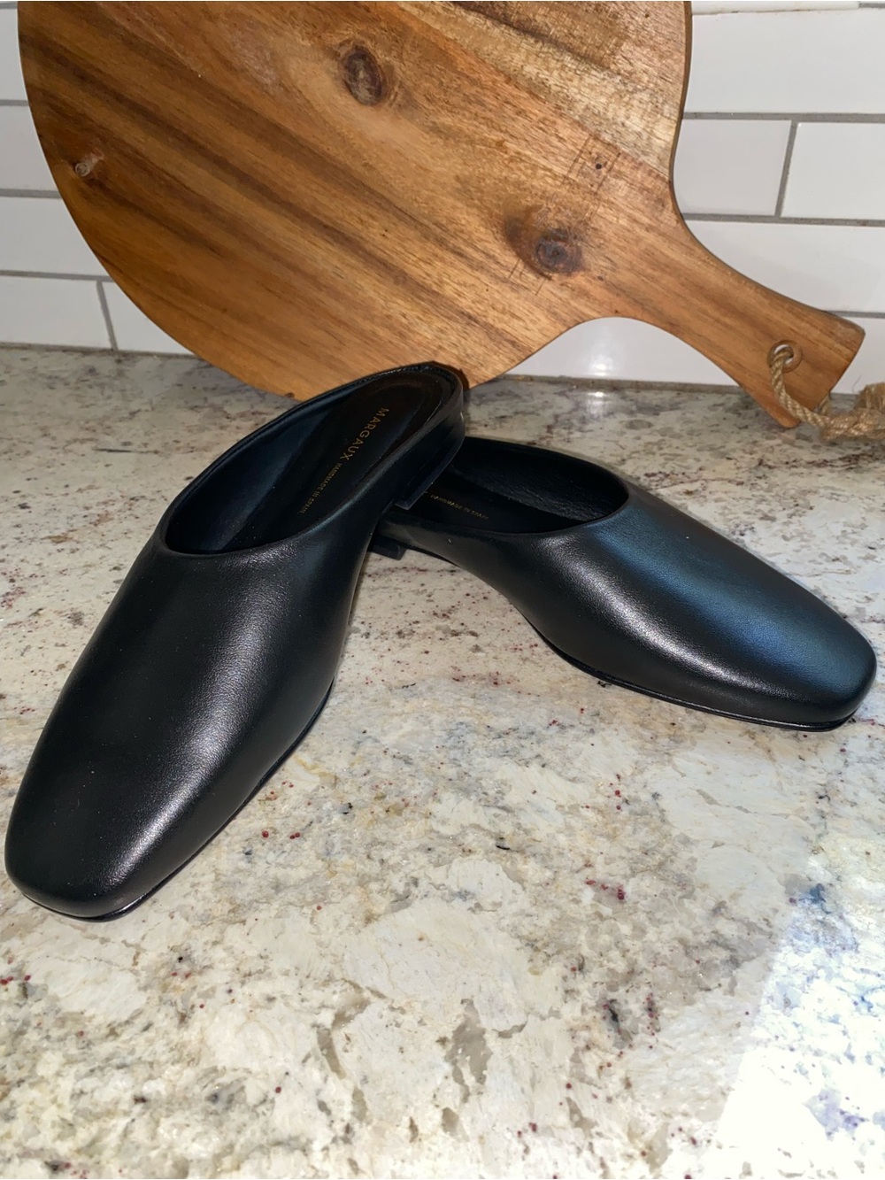 Margaux $325 The Clara Black Calf Mule EU 37 US 7  NWOT
